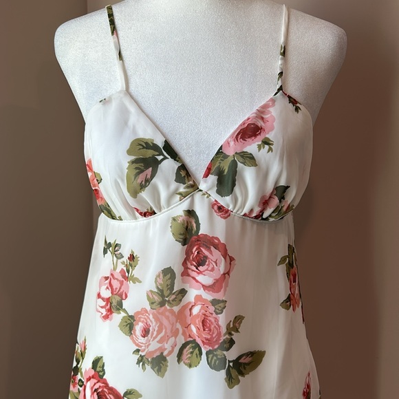 Show Me Your Mumu Kylie Mini Slip Dress Floral Rose White/Pink Spaghetti Strap S - Picture 2 of 9